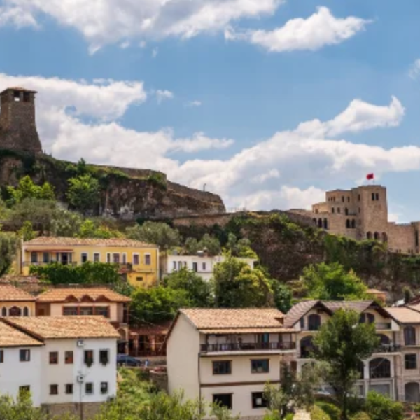 Historyczne perły Albanii – dlaczego musisz odwiedzić Szkodrę i Kruję?